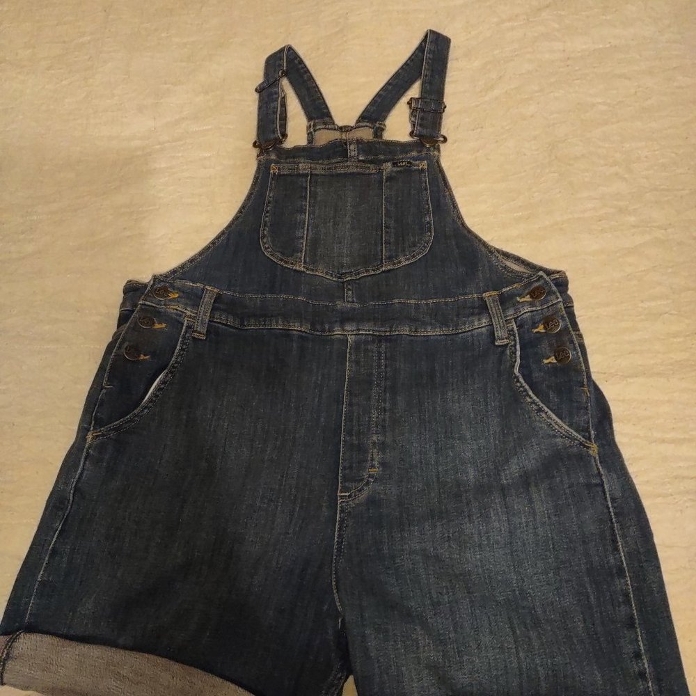 Overall shorts